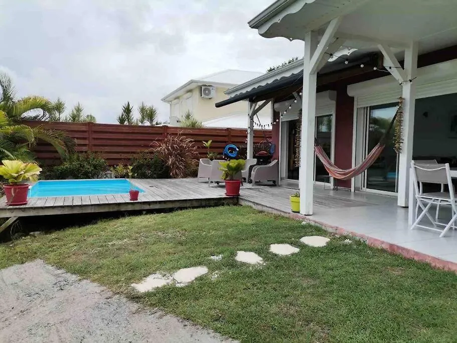 Villa Cosy Toute Equipee Avec Piscine Le Gosier